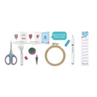 Kit de broderie pentru incepatori, cu instructiuni, gherghef, ace, bobina, foarfeca si alte accesorii, Prym Love